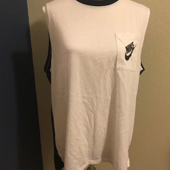 Nike Tops - Nike black and white tank